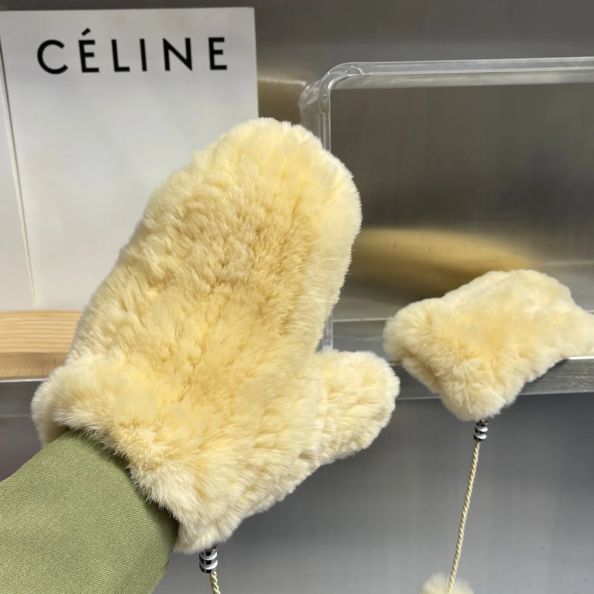 Hot Sale Winter Girl Natural Real Rex Rabbit Fur Gloves Good Elastic Knitted Rabbit Fur Mittens Lady Real Rex Rabbit Fur Gloves