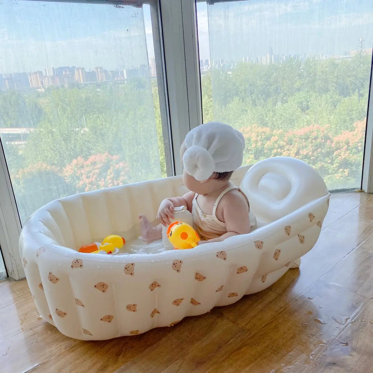 2025Original New Product: Daisy Bathtub, Children's Comes with Inflatable Bathtub, Newborn Bear Bathtub, Travel specific Bathtub